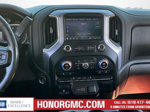 Used 2020 GMC Sierra 3500 SLE w/ SLE Convenience Package AWD/4WD image 9