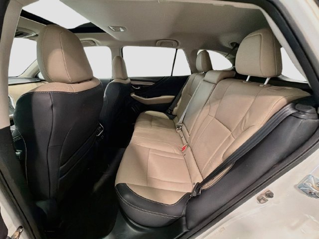 Used 2023 Subaru Outback Limited AWD/4WD image 21
