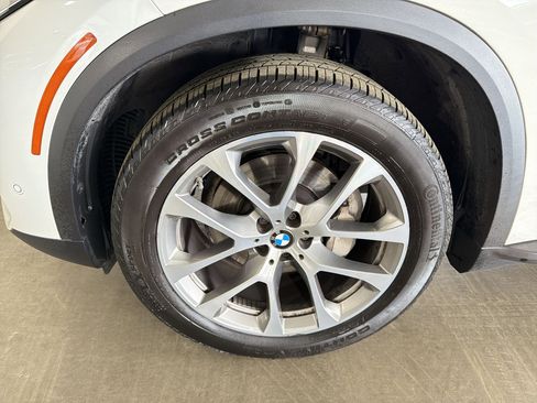 Used 2020 BMW X5 sDrive40i w/ Premium Package image 10