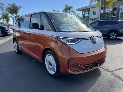 New 2025 Volkswagen ID. Buzz 1st Edition image 2