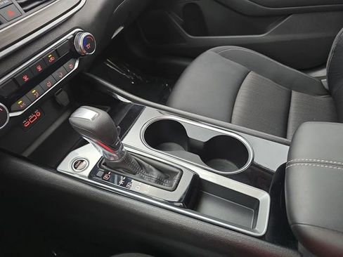 Certified 2024 Nissan Altima 2.5 SV FWD image 23