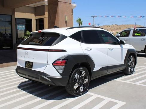 Used 2025 Hyundai Kona SEL FWD image 7