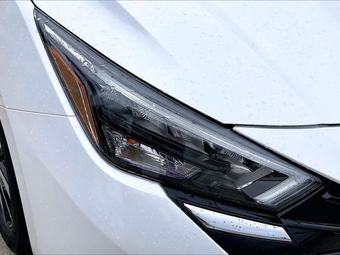 New 2025 Nissan Versa SV w/ Trunk Package image 19