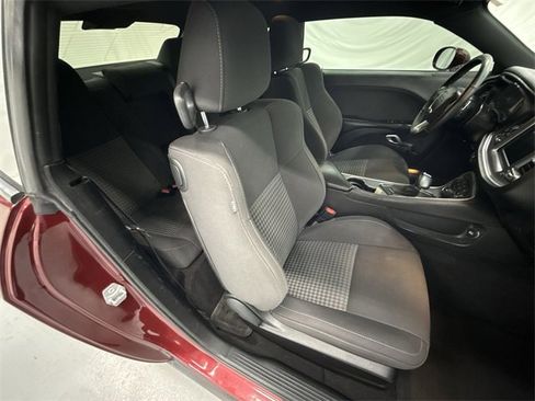 Used 2019 Dodge Challenger R/T w/ Driver Convenience Group image 24