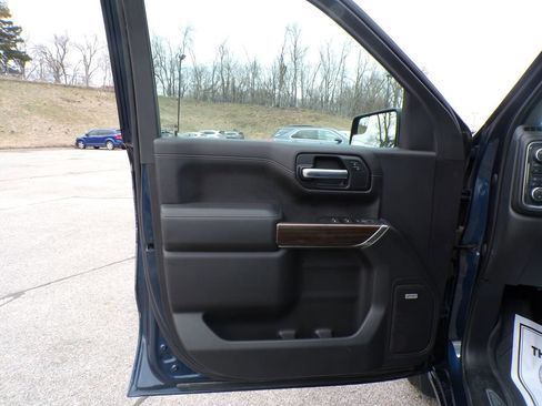 Used 2020 Chevrolet Silverado 1500 RST w/ All-Star Edition image 13