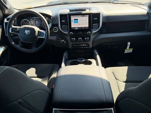New 2026 RAM 1500 Express AWD/4WD image 32
