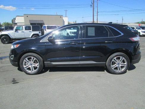 Used 2016 Ford Edge Titanium AWD/4WD image 2
