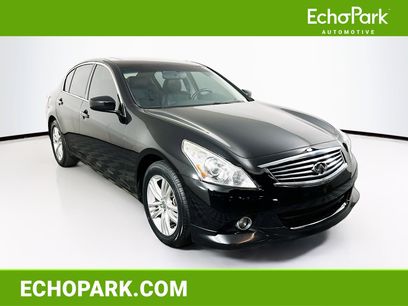 Used 2013 INFINITI G37 x w/ Premium Pkg