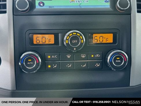 Used 2017 Nissan Frontier PRO-4X w/ Pro-4x Luxury Package AWD/4WD image 16
