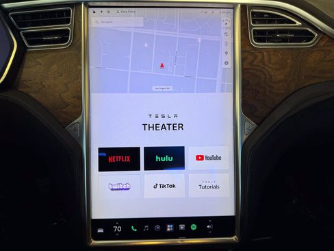 Used 2017 Tesla Model S 75D AWD/4WD image 17