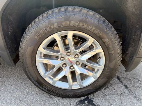 Used 2021 GMC Sierra 1500 SLT AWD/4WD image 16