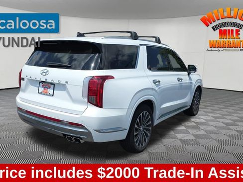 Used 2025 Hyundai Palisade Calligraphy FWD image 8
