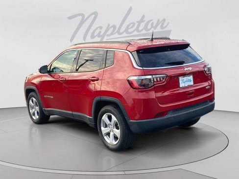 Used 2021 Jeep Compass Latitude w/ Sun and Sound Group FWD image 3