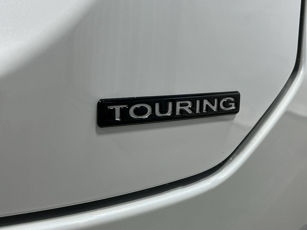 New 2026 Honda Pilot Touring image 6