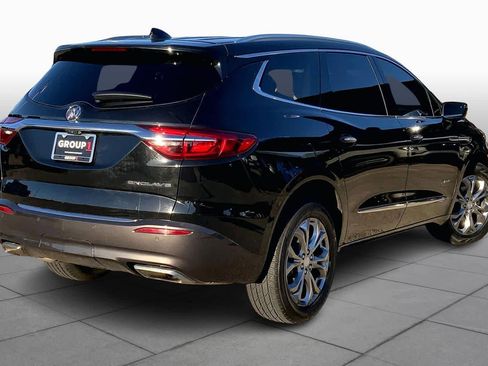 Used 2019 Buick Enclave Avenir image 11