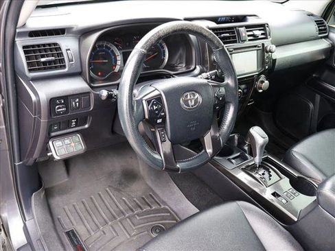 Used 2015 Toyota 4Runner Trail Premium AWD/4WD image 10