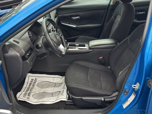 Used 2020 Nissan Sentra SR w/ Electronics Package FWD image 7