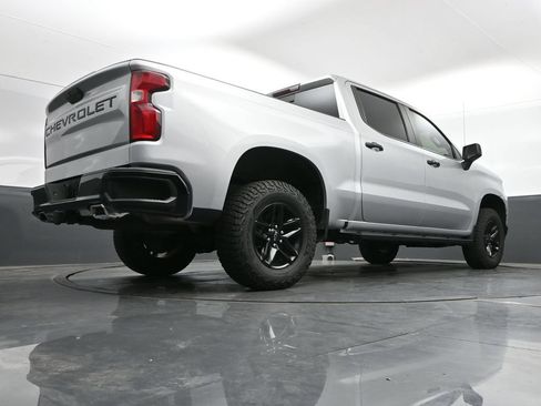 Used 2021 Chevrolet Silverado 1500 LT Trail Boss w/ Convenience Package II AWD/4WD image 42