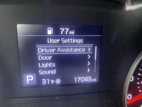 Used 2022 Kia Sportage LX image 16