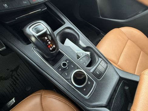 Used 2019 Cadillac XT4 Sport image 14