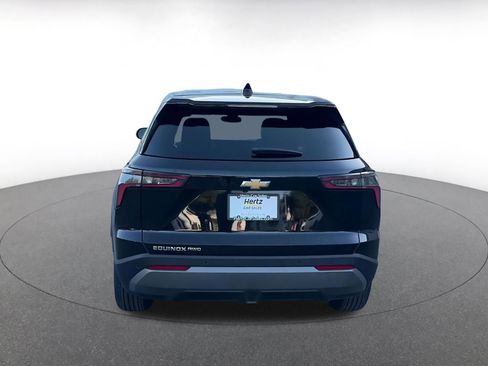 Used 2025 Chevrolet Equinox LT image 11