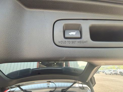 Used 2025 Honda CR-V EX-L image 59