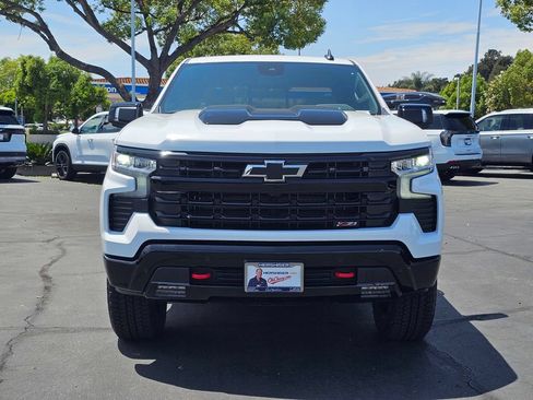 New 2026 Chevrolet Silverado 1500 LT Trail Boss w/ LT Trail Boss Premium Package AWD/4WD image 2