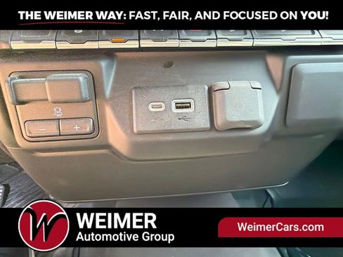 Used 2022 Chevrolet Silverado 2500 LT w/ Z71 Sport Edition AWD/4WD image 35