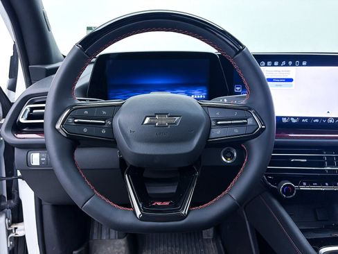 Used 2024 Chevrolet Traverse RS w/ LPO, Floor Liner Package image 31