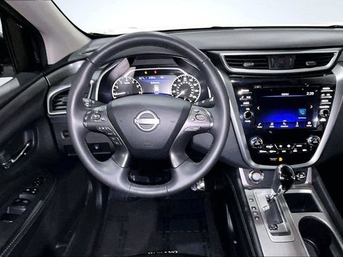 Used 2023 Nissan Murano SV image 5