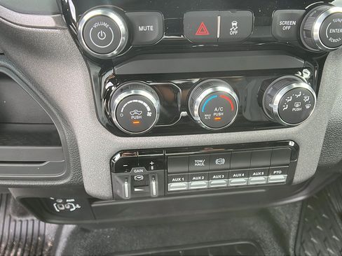 New 2025 RAM 5500 Tradesman image 25