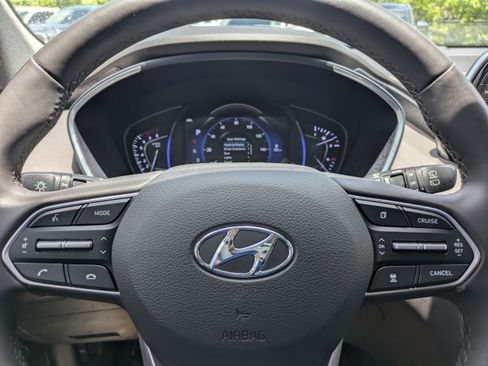 Used 2020 Hyundai Santa Fe Limited AWD/4WD image 28