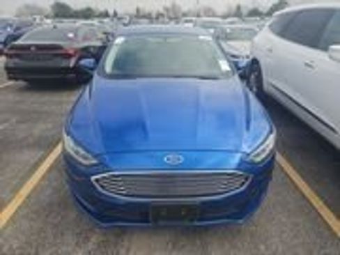 Used 2018 Ford Fusion S image 2