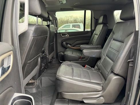 Used 2020 GMC Yukon XL Denali w/ Denali Ultimate Package image 9