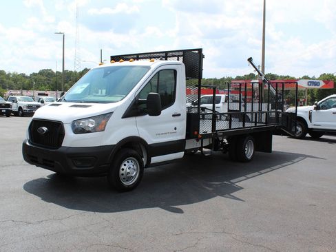 Used 2023 Ford Transit 350 DRW RWD image 10