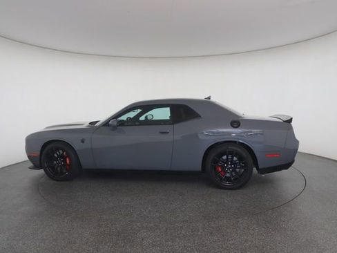 Used 2023 Dodge Challenger SRT Hellcat image 8