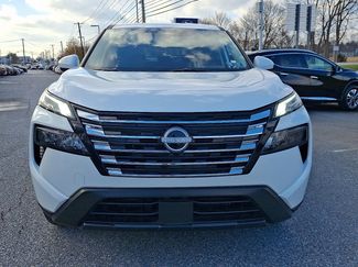 Certified 2025 Nissan Rogue SV video 2