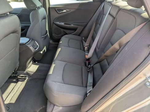 Used 2025 Chevrolet Malibu LT FWD image 22