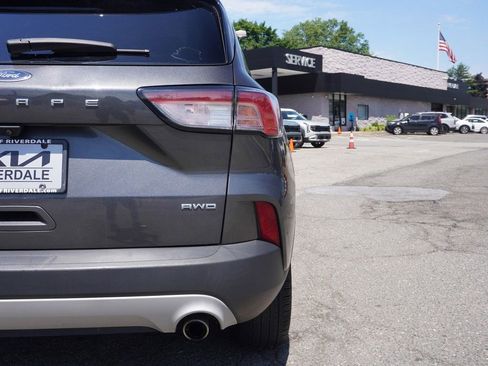 Used 2020 Ford Escape SE AWD/4WD image 14