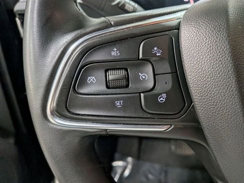 Used 2024 Buick Envista Sport Touring w/ Convenience I Package FWD image 17