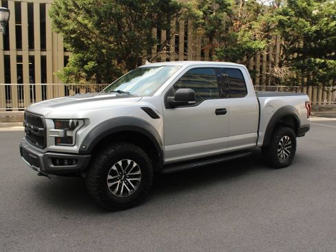 Used 2019 Ford F150 Raptor w/ Equipment Group 801A Mid AWD/4WD image 12