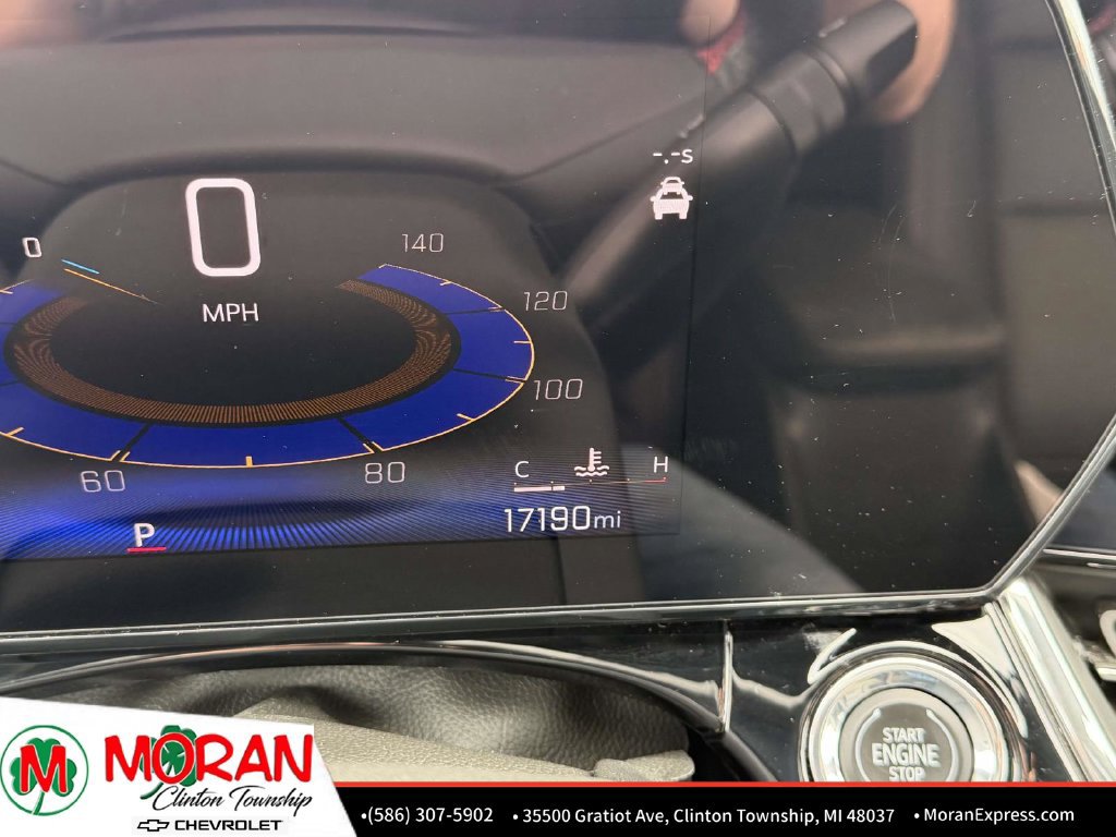 Used 2025 Chevrolet Trax RS w/ Driver Confidence Package FWD image 21