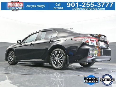 Used 2023 Toyota Camry XLE image 21