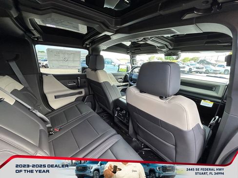 New 2026 GMC Hummer EV SUV image 19