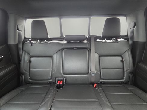 Used 2022 Chevrolet Silverado 1500 LT Trail Boss w/ LT Trail Boss Premium Package AWD/4WD image 13