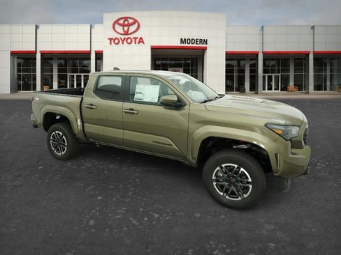 New 2026 Toyota Tacoma TRD Sport AWD/4WD image 2