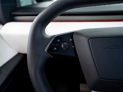 Used 2024 Tesla Cybertruck AWD Crew Cab image 24