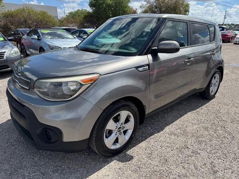 Used 2017 Kia Soul image 1