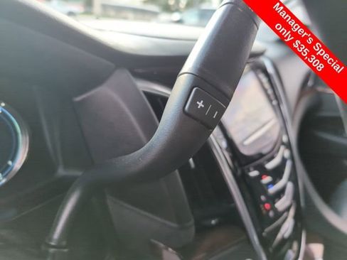 Used 2019 Cadillac Escalade Premium Luxury image 22