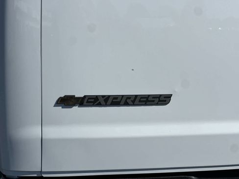Used 2025 Chevrolet Express 2500 Extended w/ Driver Convenience Package RWD image 26